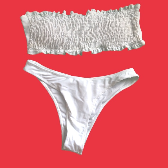 SHEIN Other - White Ruffled Bandeau Bikini Set